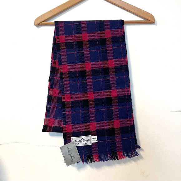 Donegal Design Irish Wool Scarf Purple Pink Magenta Tartan Plaid Ireland - Picture 1 of 6